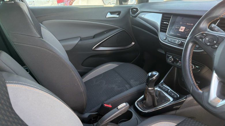 Vauxhall Crossland X 1.2 Tech Line Nav 5dr Petrol Hatchback